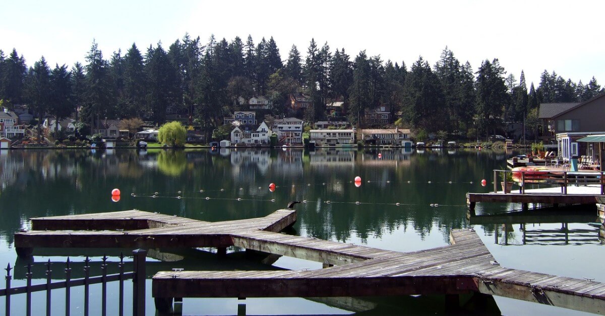 Lakewood Bay Oswego Lake, Oregon